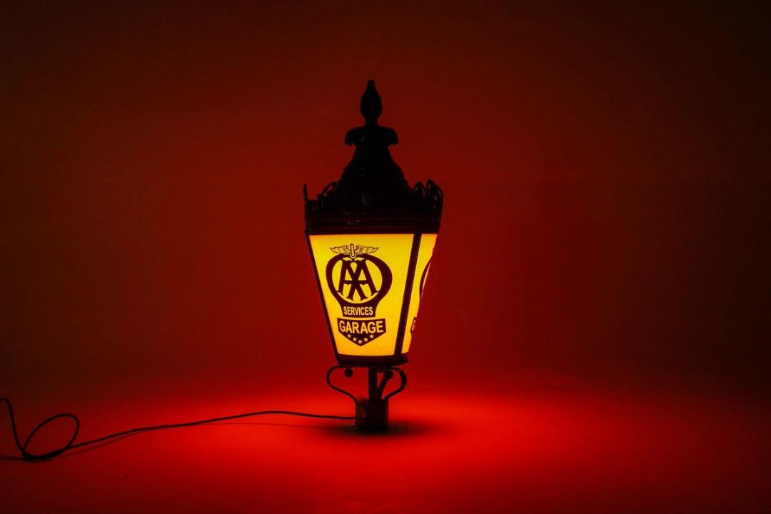 AA Services - Lamp Round