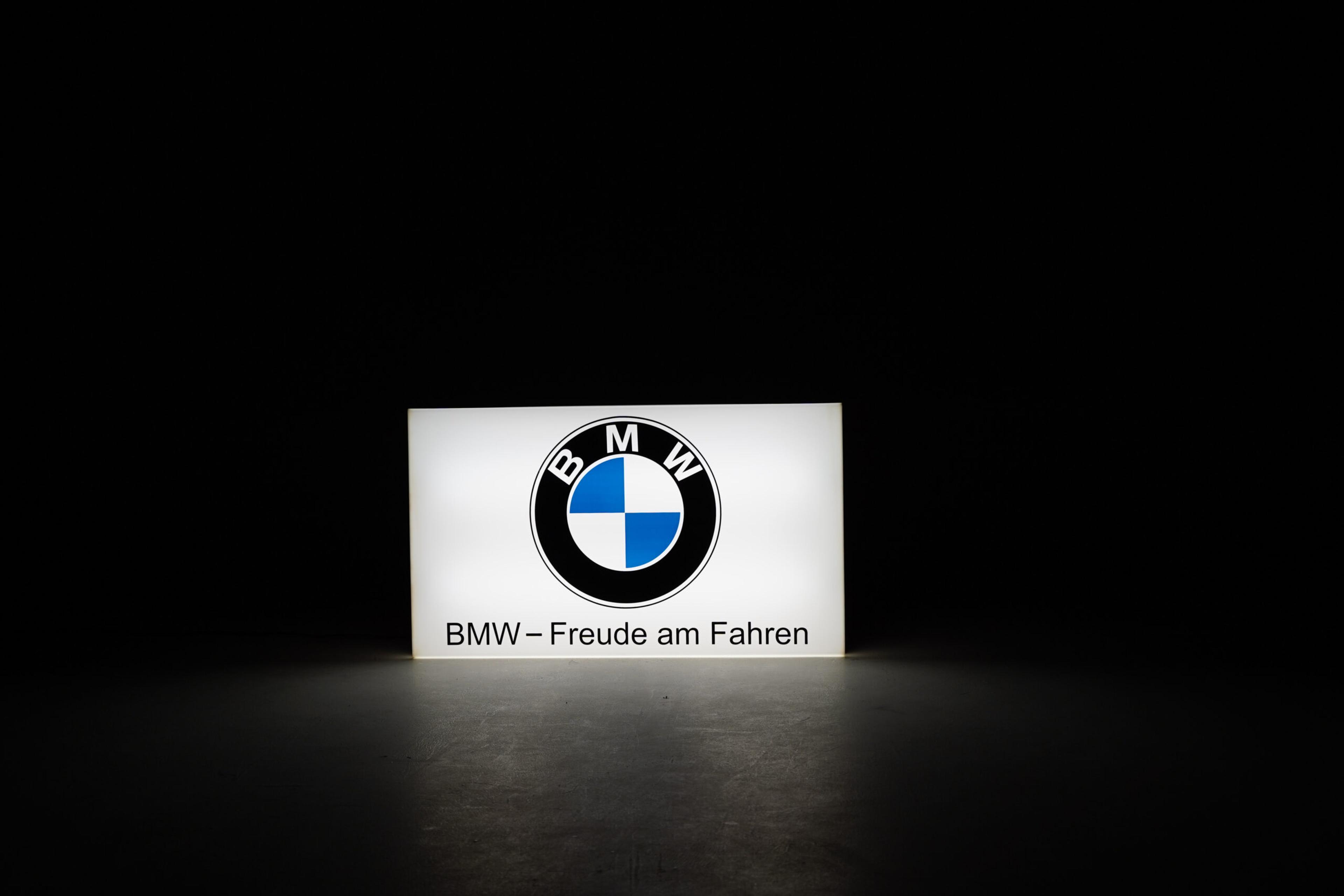 BMW Wall Sign - Illuminated front view