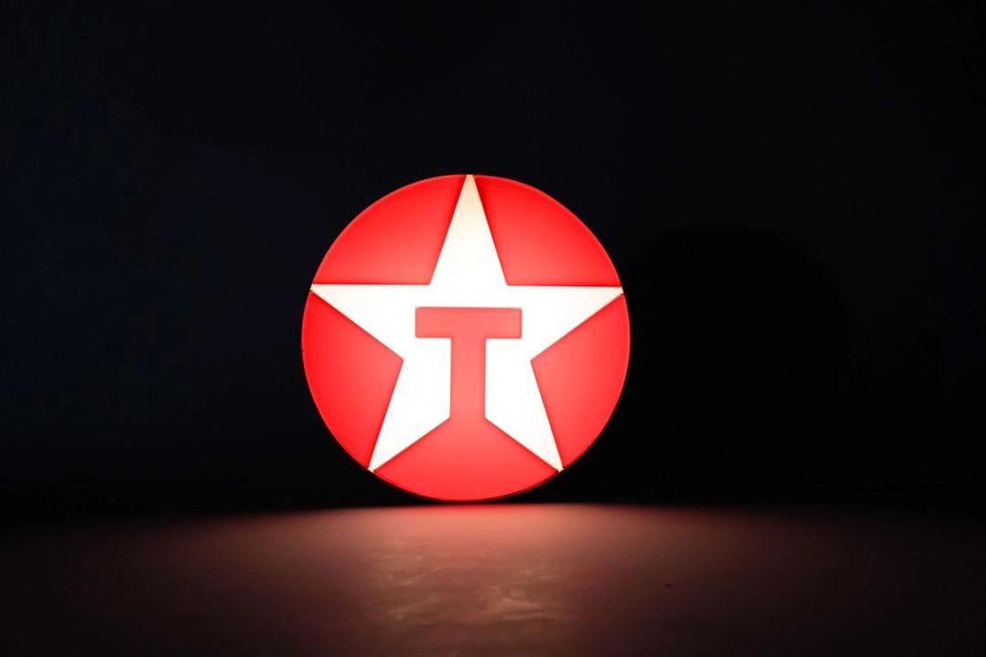 Texaco - round sign