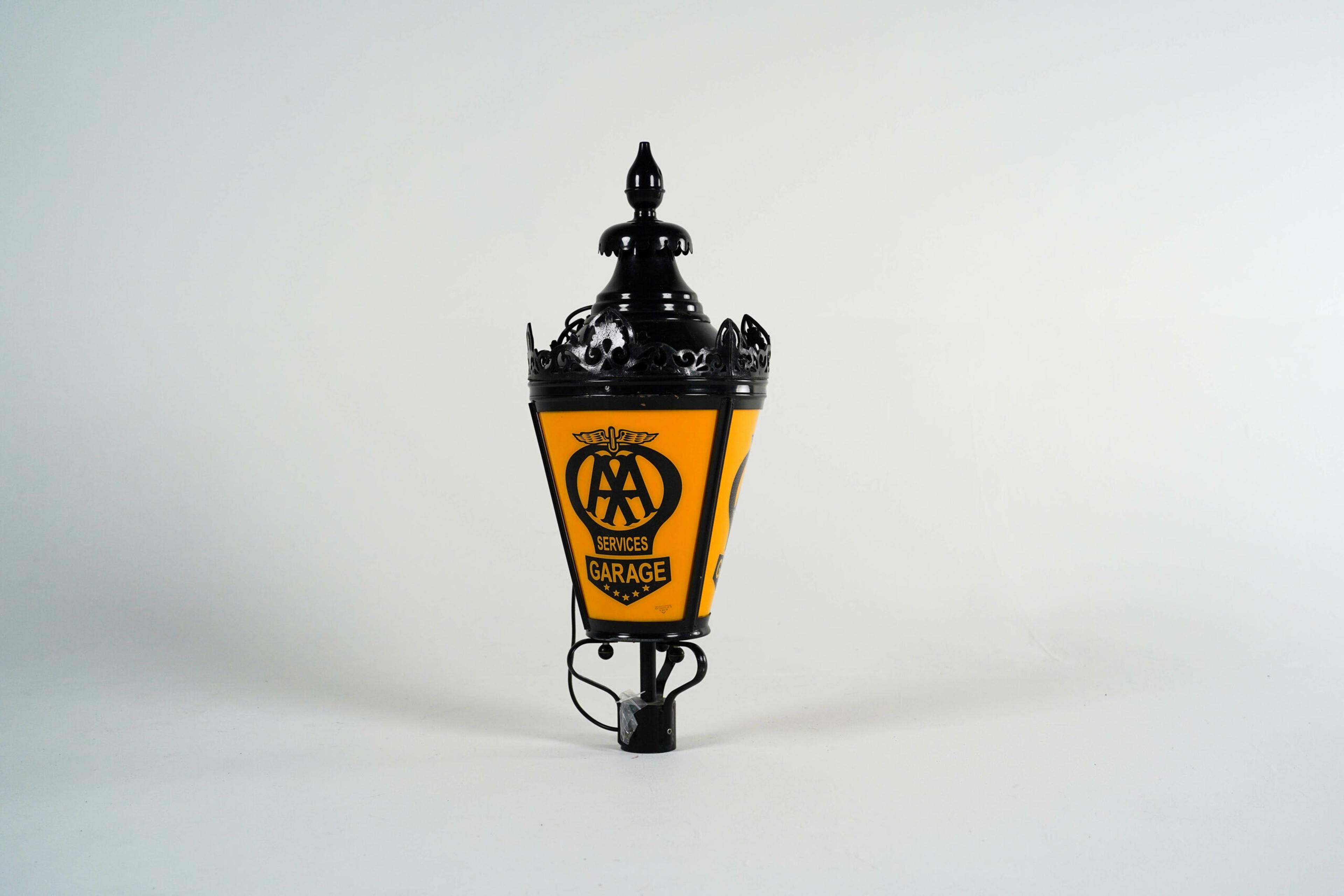 AA Services Lamp Round - Front view