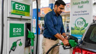 E20 ethanol-blended fuel dispenser with green branding at an Indian petrol pump