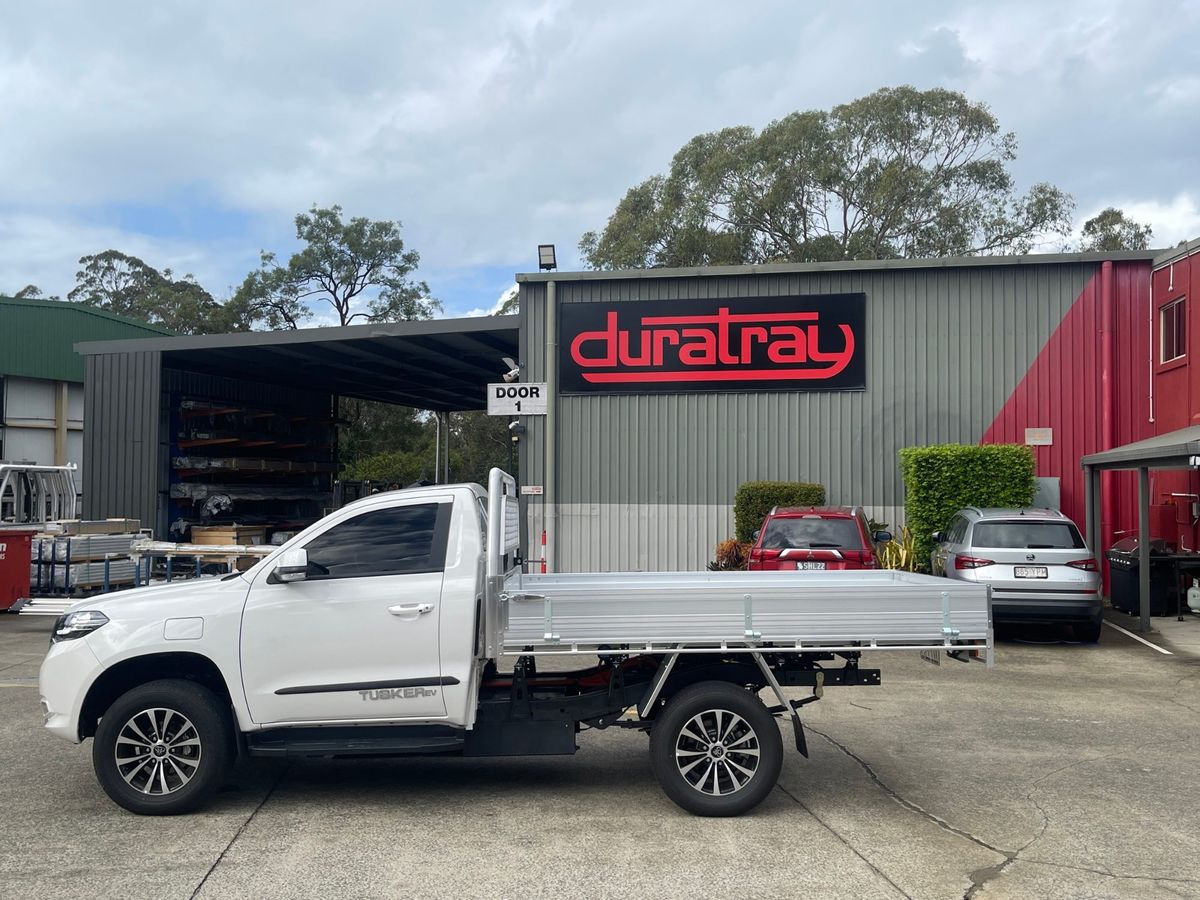 Tembo Tusker single cab tray