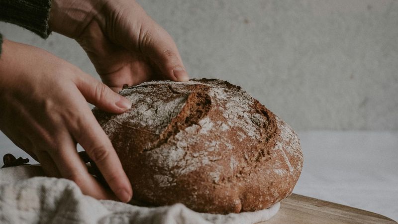 Sourdough hleb sa prirodnim kvascem - Šarlo 011 pekara