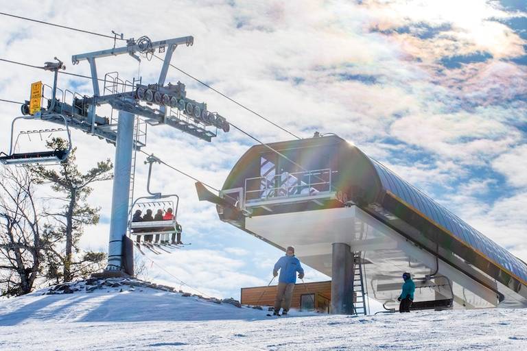 Summit Express high-speed quad at Pleasant Mountain
