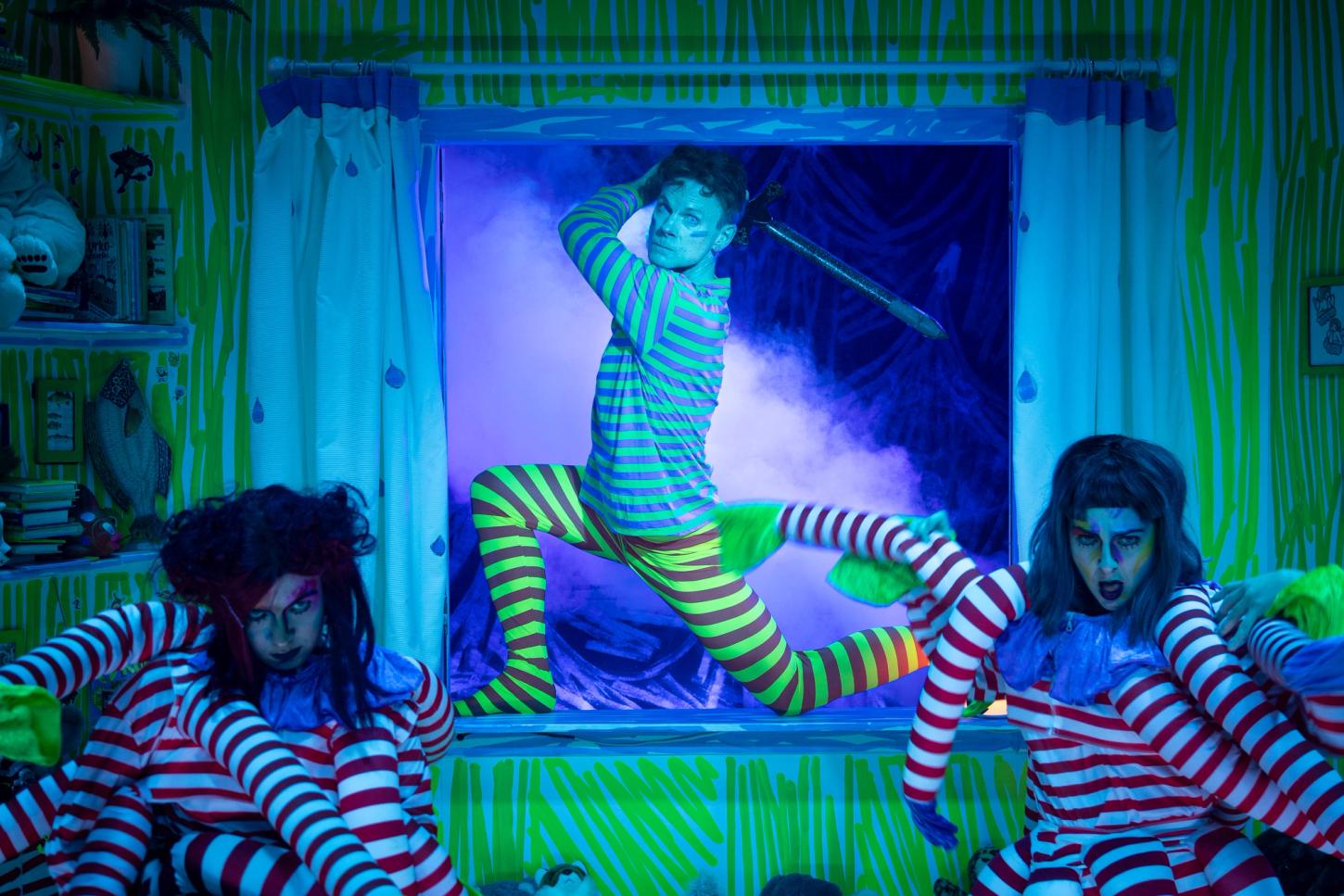 bilde hundrevisavbarnivillkamp