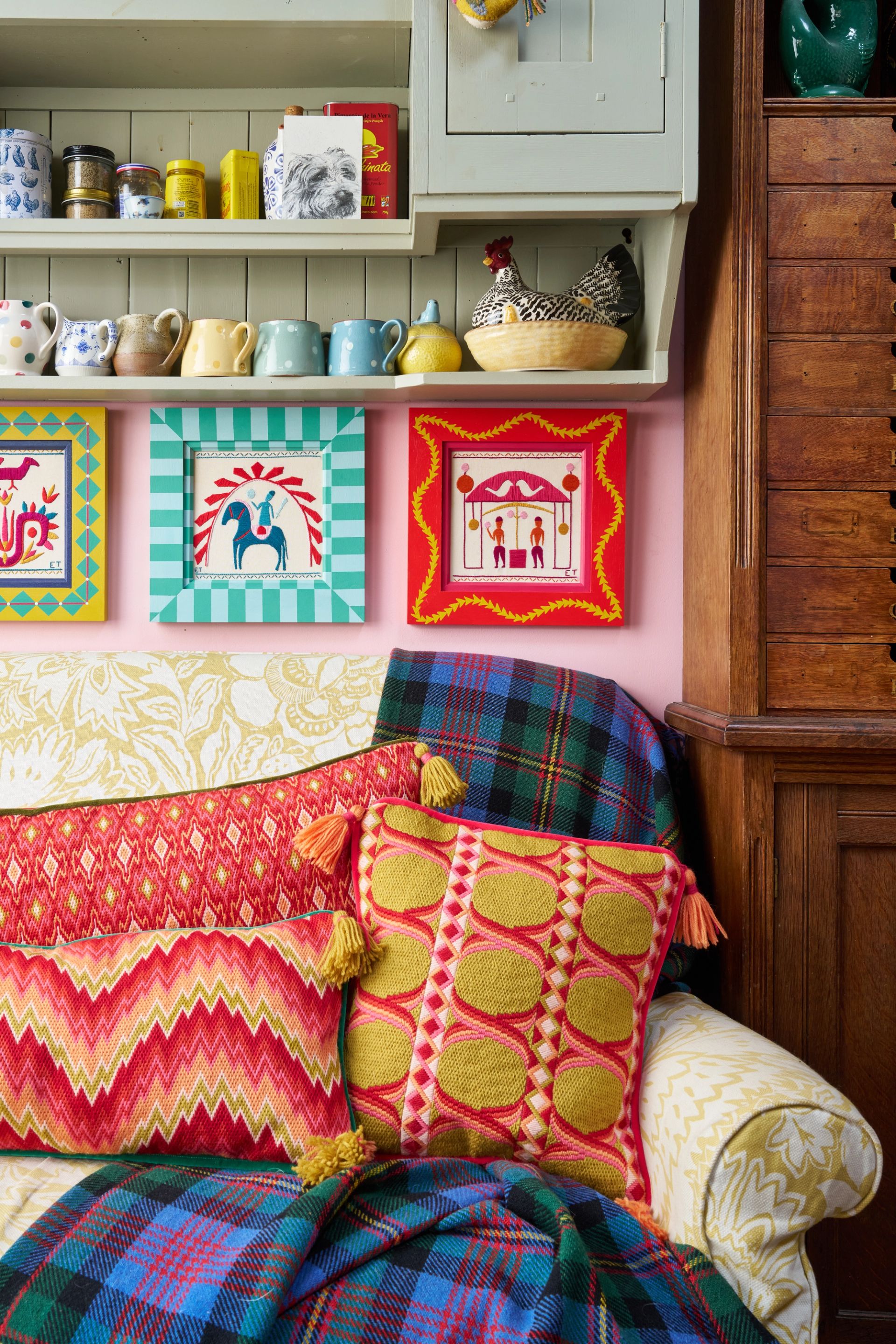 The colourful world of Josef Frank