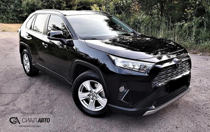 Toyota RAV4 2021