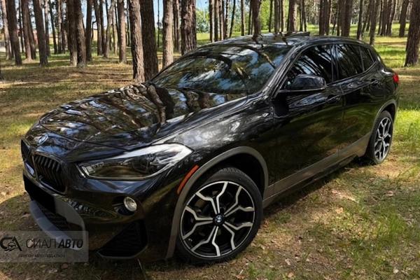 BMW X2
