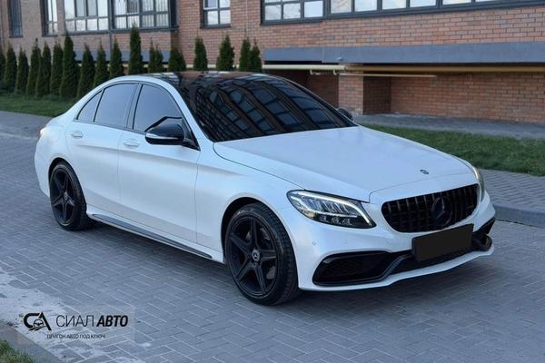 Mercedes-Benz C-Class