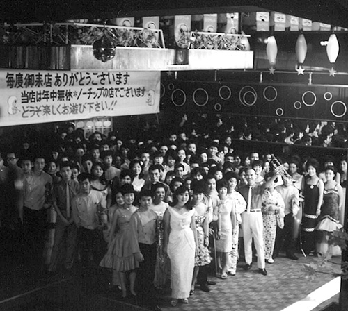 女主人俱乐部背后的历史