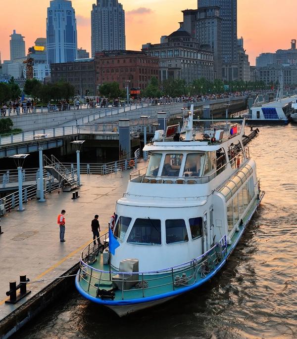 Executive & Corporate Cruise Transfers