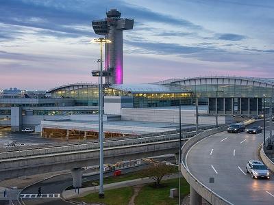 Private transfers built around Airport