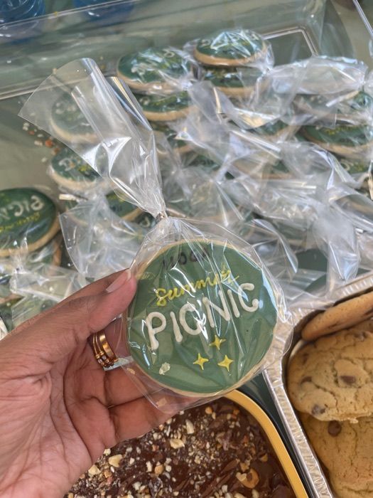 Wrapped Summer Picnic cookie favors