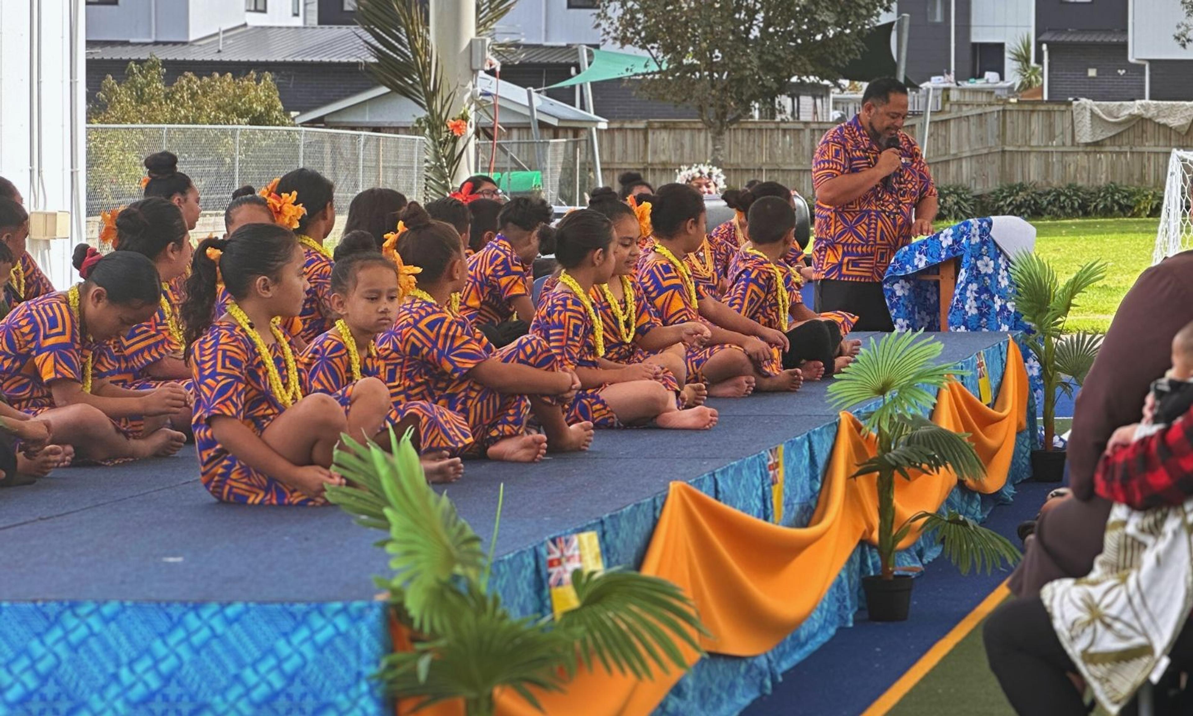 Rowandale Primary School Deputy Principal Mac Ikitule with students of the brand-new Niue bilingual unit. 
