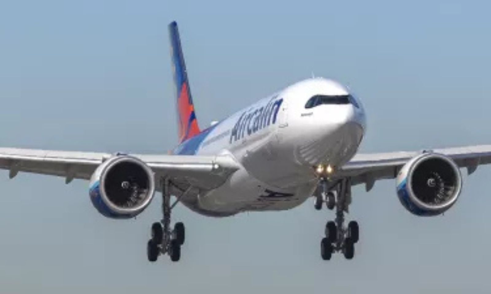 Travellers warned as global Airbus 320 recall disrupts Pacific flights