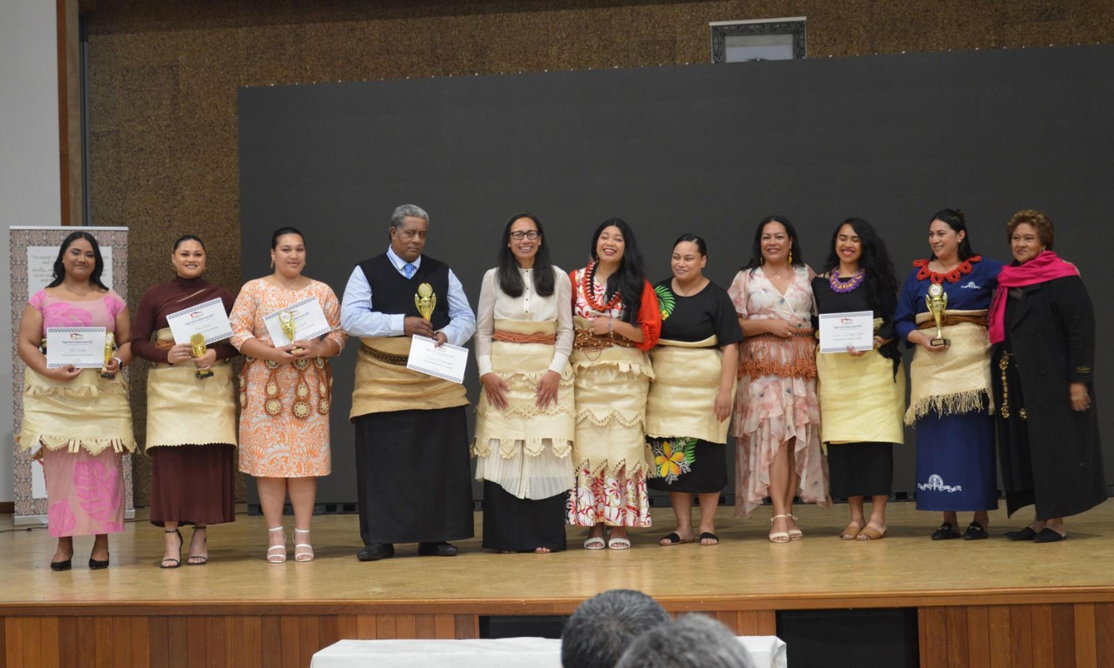 Tongan Youth Trust held their annual awards in recognition of youth and their dedicated talents. 'Alakihihifo Vailala (far left) with Community/Youth Leadership award recipients.
