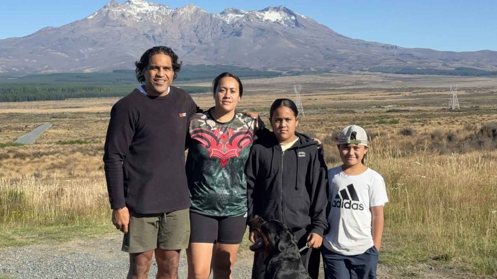 Niuean family takes on 3000km Te Araroa trail