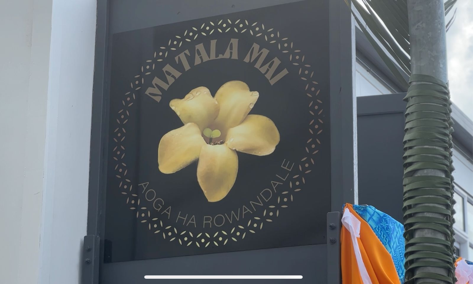 Manurewa School, Rowandale Primary's Niue bilingual unit has the symbol of Niue's national flower, the Fiti Pua. Photo/PMN News