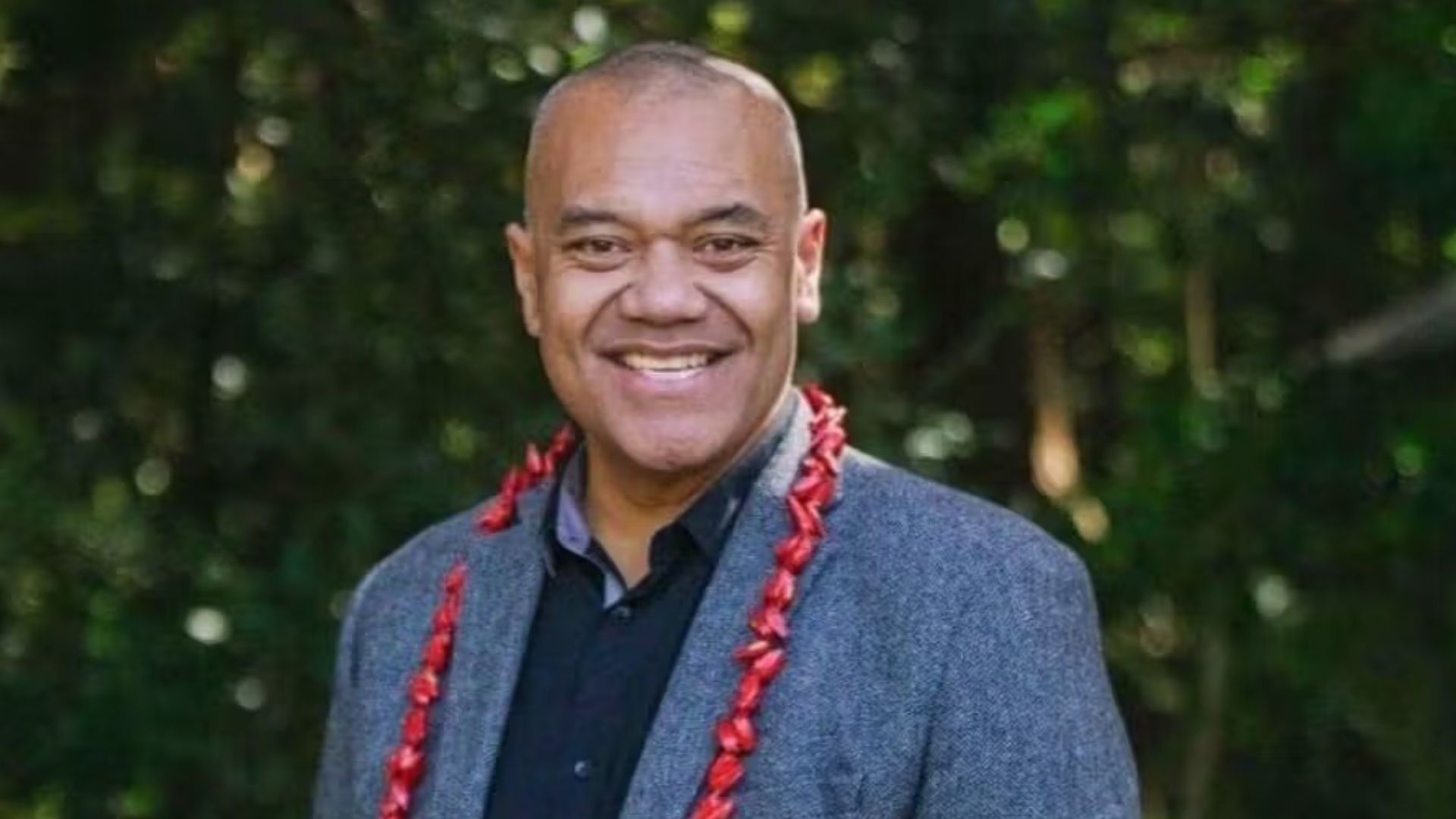 Coroner finds Efeso Collins died of natural causes, calls for better emergency planning