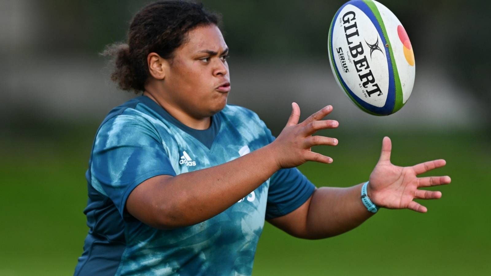 Fijian-born Black Fern Tanya Kalounivale steps away from rugby to be with family