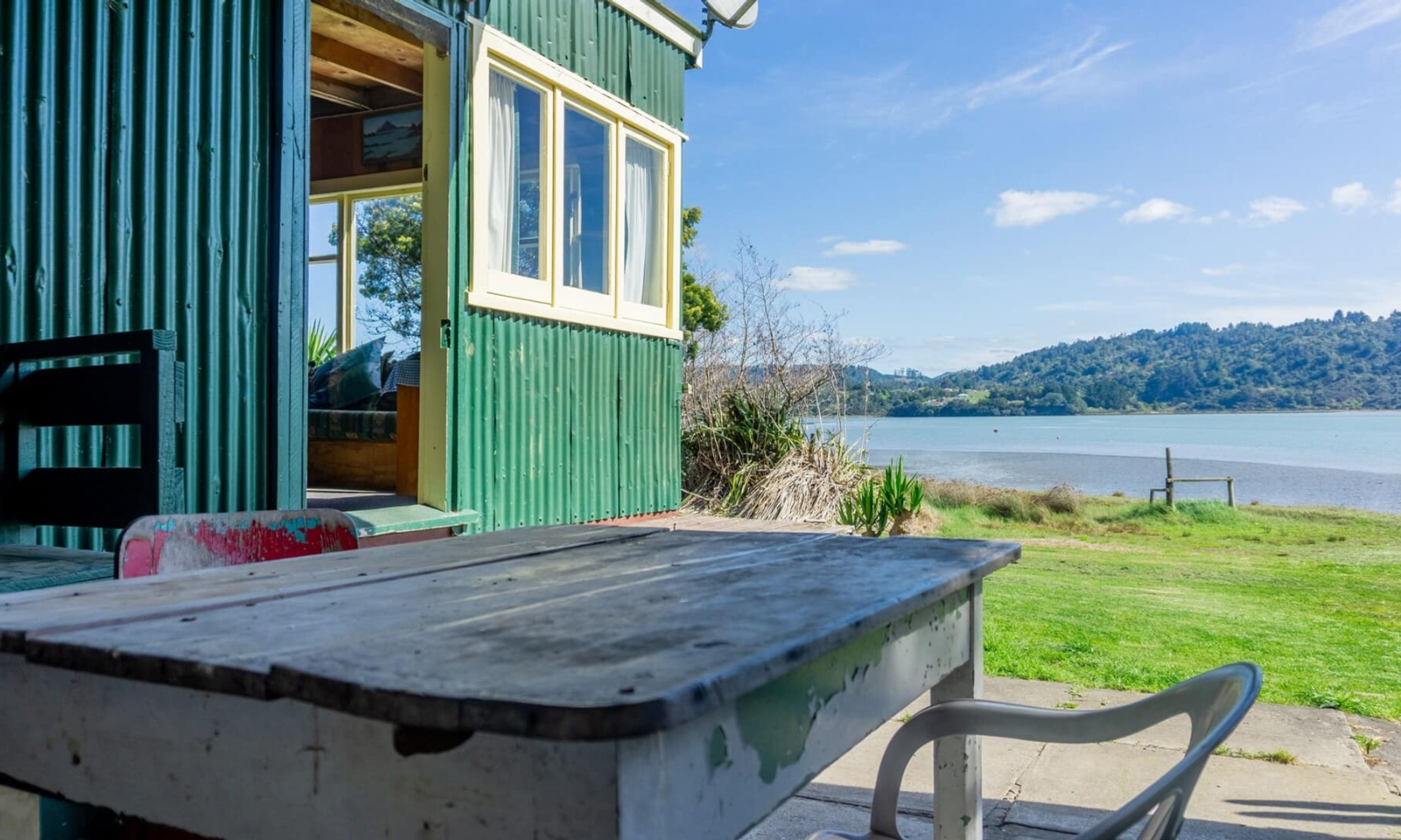 Tropical Cyclone Rae: Schools close as Fiji remains on high alert