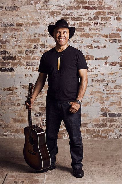 Never without a guitar in hand. Photo/Spotify