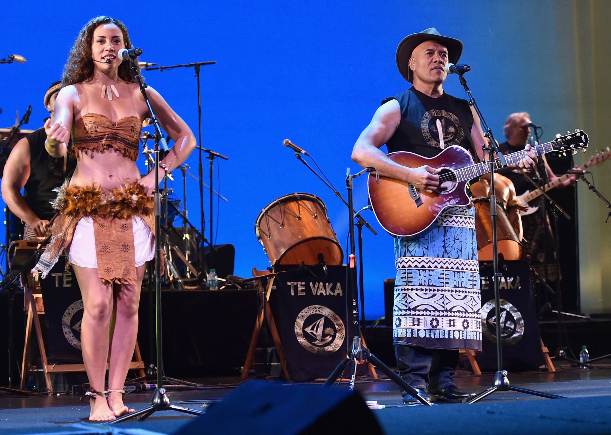 Opetaia Foa'i and daughter Olivia with Te Vaka perform at the world premiere of Disney's 'Moana' at El Capitan Theatre in Hollywood (14 November, 2016). Photo/IMBd/Disney/Alberto E. Rodriguez
