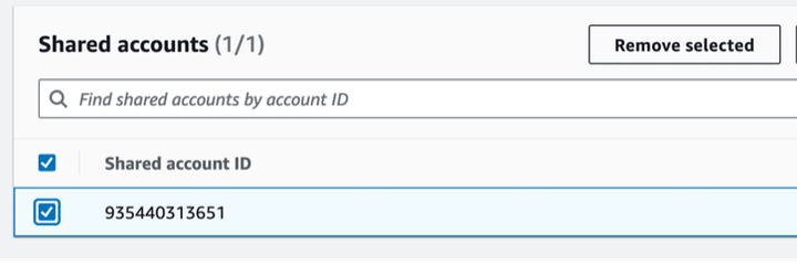 List of shared accounts with one selected, 'Remove selected' option.
