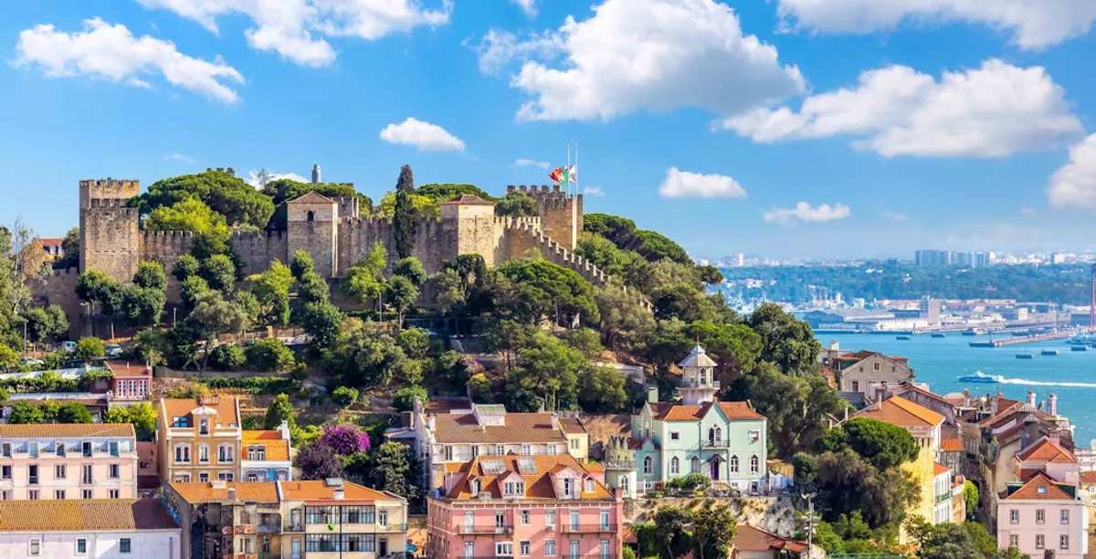 Hotel Travel Park 3★ — Operating Asset, Central Lisbon