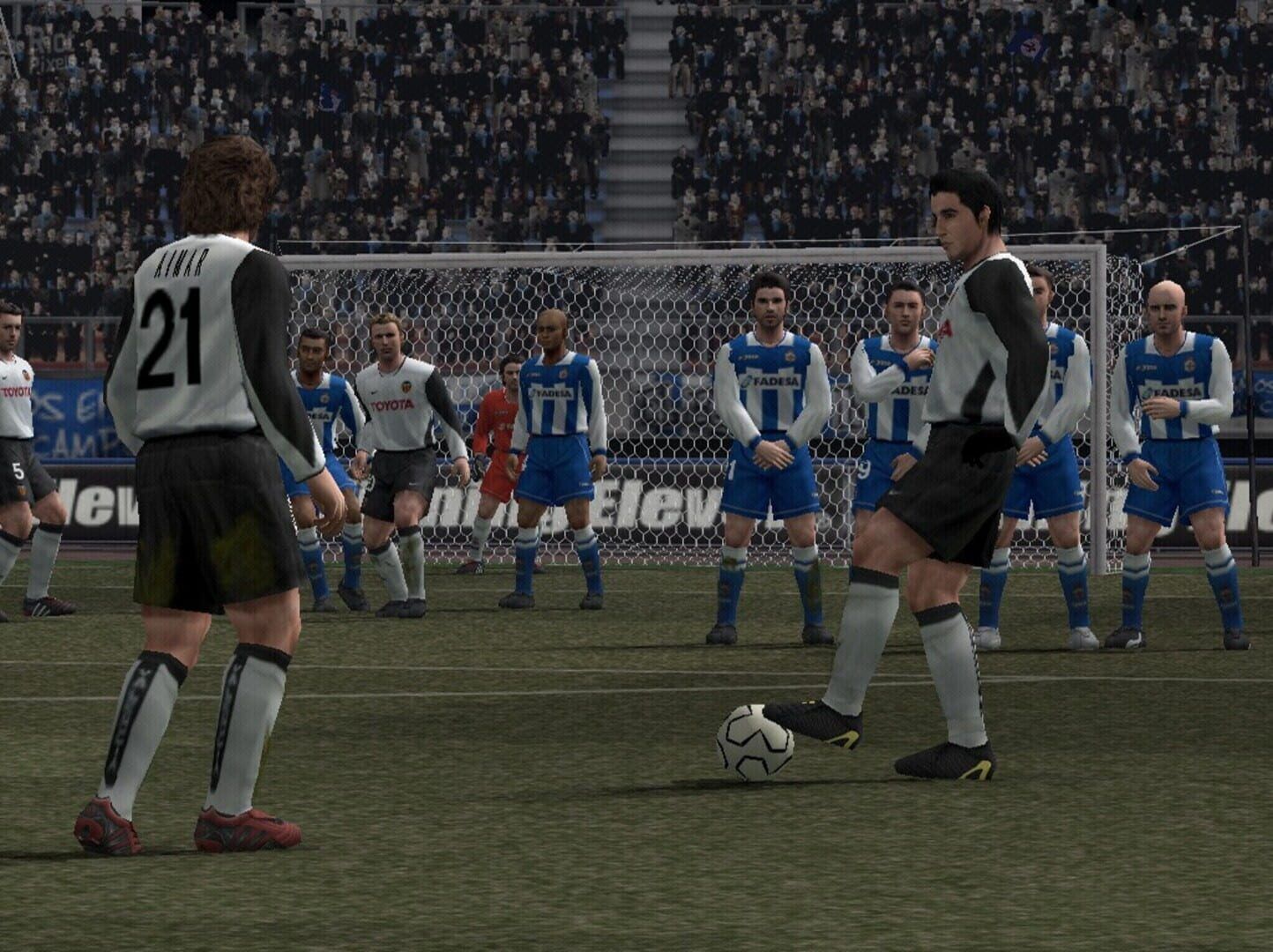 World Soccer: Winning Eleven 8 International screenshot 1