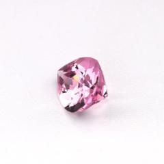 Nangi fine jewelry - pink gemstone in gold