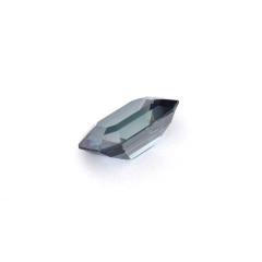Nangi fine jewelry - blue sapphire gemstone in gold