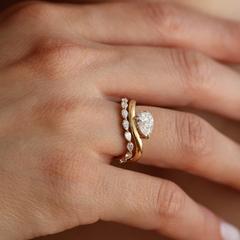 Nangi fine jewelry - ring in yellow gold