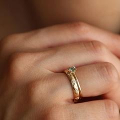 Nangi fine jewelry - green ring in gold