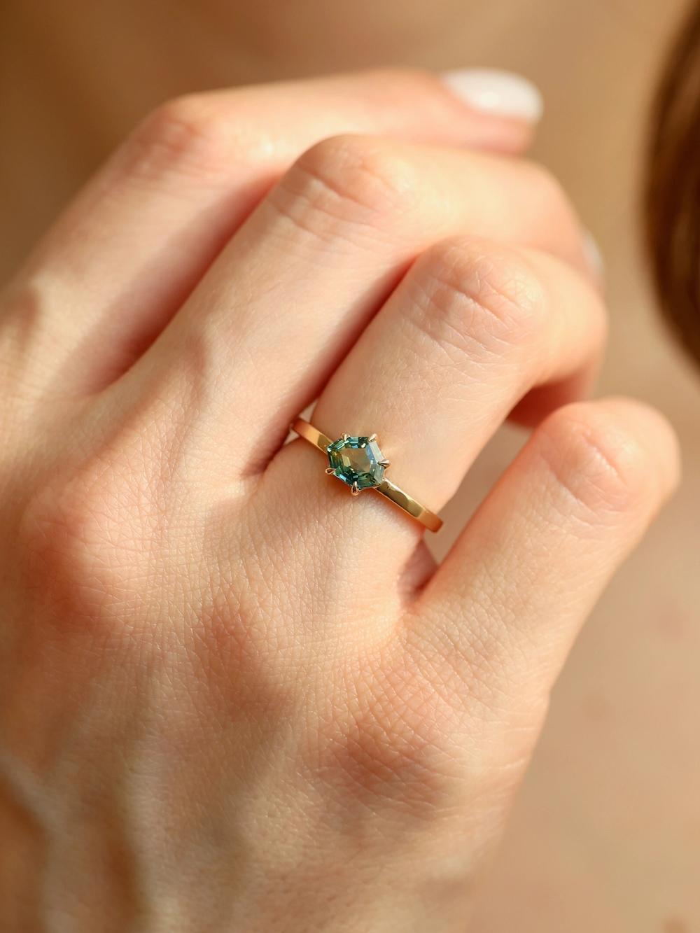 Golden Peacock Shield Sapphire Ring