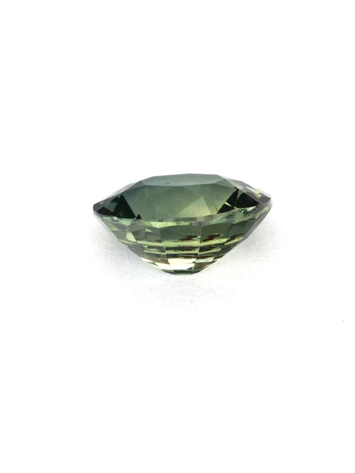 Nangi fine jewelry - green gemstone in gold