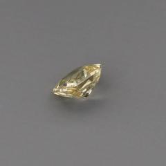 Nangi fine jewelry - yellow gemstone in gold