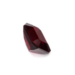 Nangi fine jewelry - red ruby gemstone in gold
