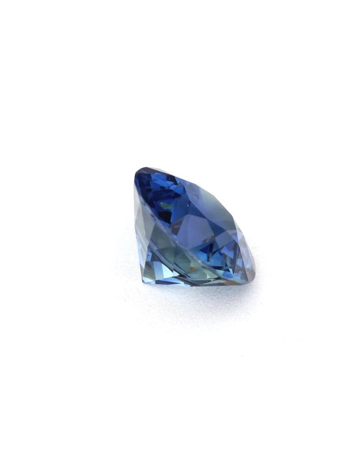 Nangi fine jewelry - blue gemstone in gold