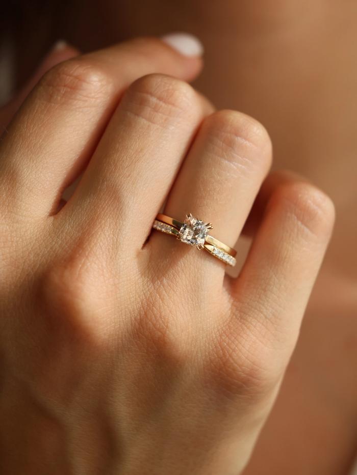 Nangi fine jewelry - pink ring in yellow gold