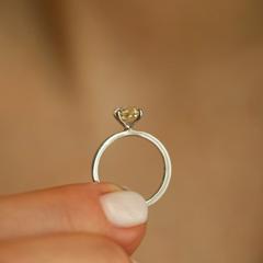 Nangi fine jewelry - yellow ring in white gold