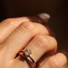 Nangi fine jewelry - white moonstone ring in yellow gold