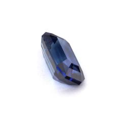Nangi fine jewelry - blue gemstone in gold