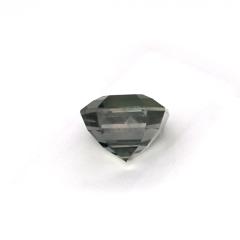 Nangi fine jewelry - green sapphire gemstone in gold