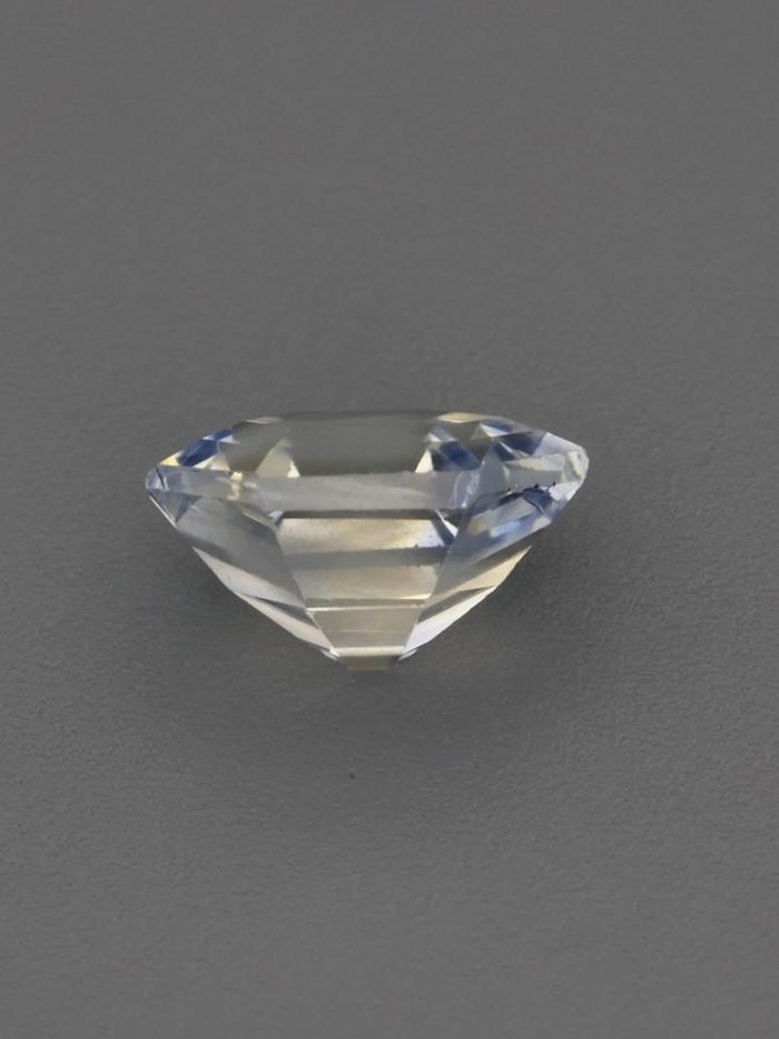 Nangi fine jewelry - purple gemstone in gold