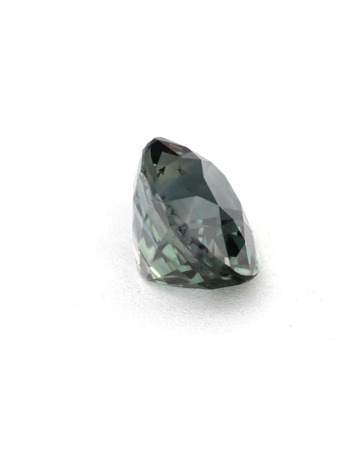Nangi fine jewelry - green gemstone in gold