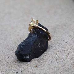 Nangi fine jewelry - yellow sapphire ring in yellow gold