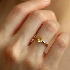 Nangi fine jewelry - yellow ring in gold