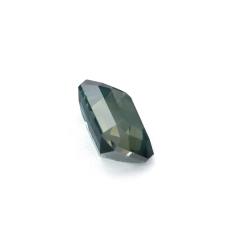 Nangi fine jewelry - green sapphire gemstone in gold