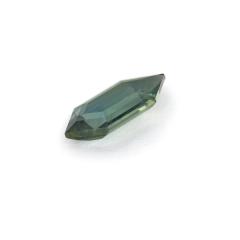 Nangi fine jewelry - green gemstone in gold